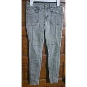 American Eagle Outfitters  Green Super Stretch Jeggings